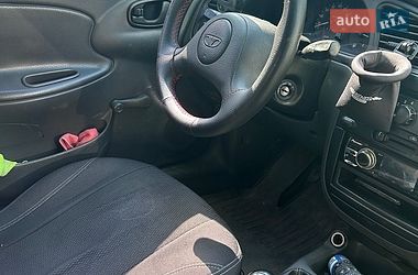 Седан Daewoo Lanos 1998 в Нетішині