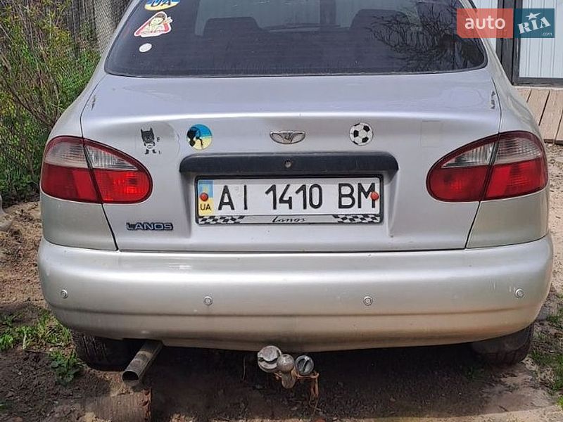 Седан Daewoo Lanos 2003 в Макарові