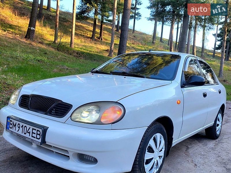 Седан Daewoo Lanos 2004 в Тростянці