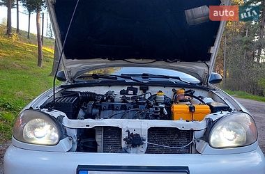 Седан Daewoo Lanos 2004 в Тростянці