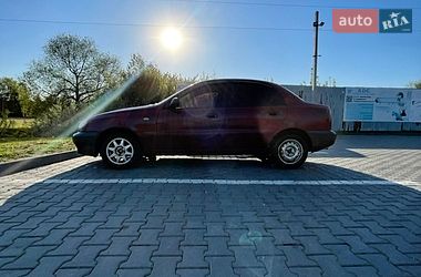 Седан Daewoo Lanos 2009 в Чернівцях