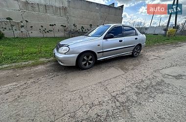 Седан Daewoo Lanos 1998 в Харькове