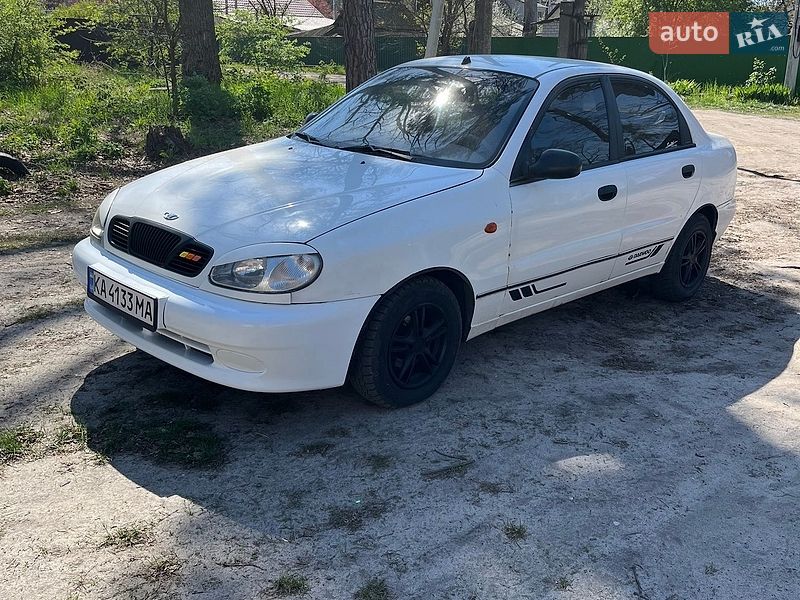 Седан Daewoo Lanos 2004 в Ирпене