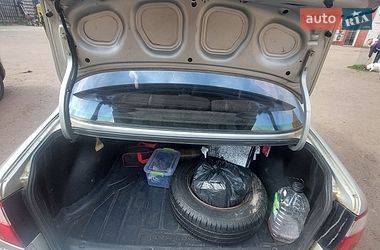 Седан Daewoo Lanos 2004 в Чернигове