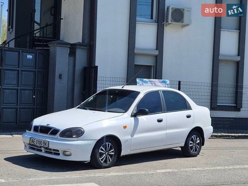 Седан Daewoo Lanos 2006 в Дніпрі