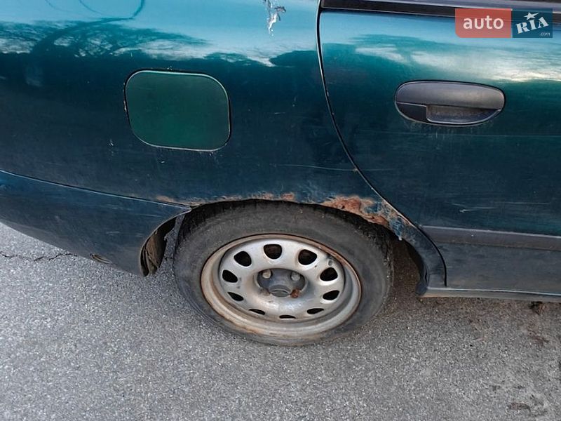 Седан Daewoo Lanos 2004 в Киеве