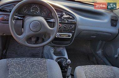 Седан Daewoo Lanos 2008 в Великих Мостах