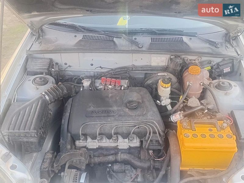 Седан Daewoo Lanos 2007 в Мошнах