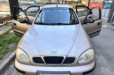 Седан Daewoo Lanos 2004 в Киеве