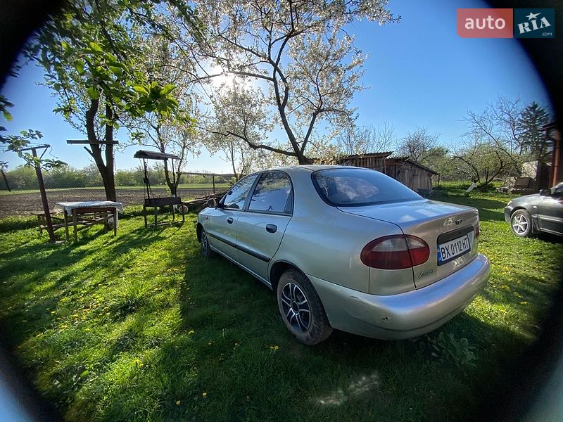 Седан Daewoo Lanos 2005 в Ізяславі