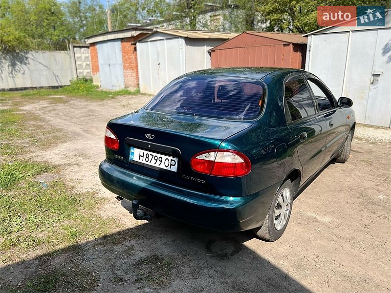Седан Daewoo Lanos 2003 в Харькове