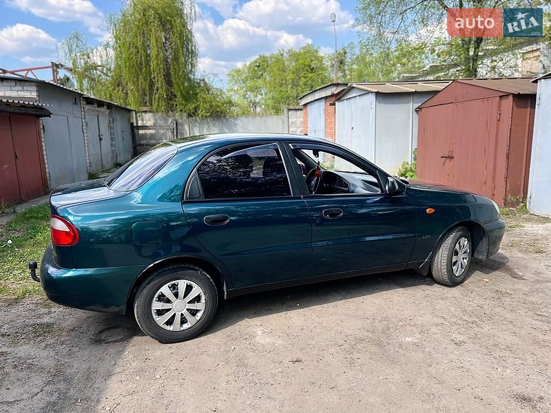 Седан Daewoo Lanos 2003 в Харькове