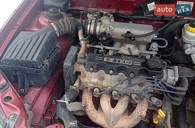Седан Daewoo Lanos 2006 в Новому Розділі
