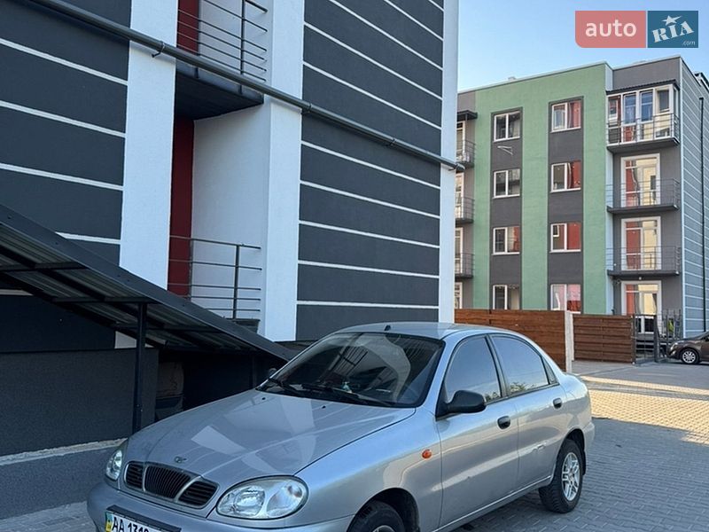 Седан Daewoo Lanos 2008 в Києві