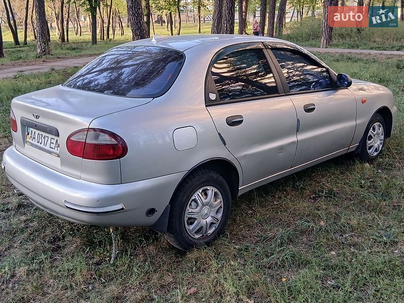 Седан Daewoo Lanos 2007 в Киеве