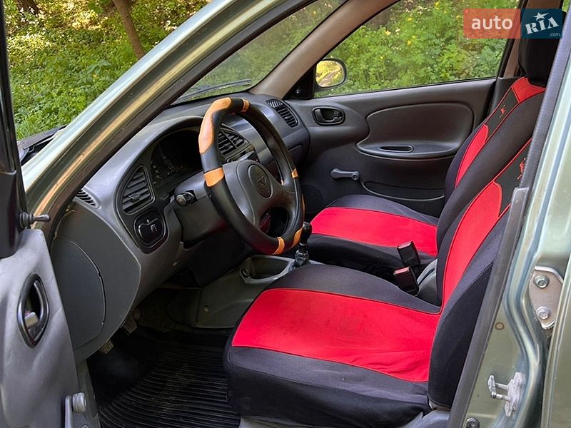 Седан Daewoo Lanos 2008 в Києві