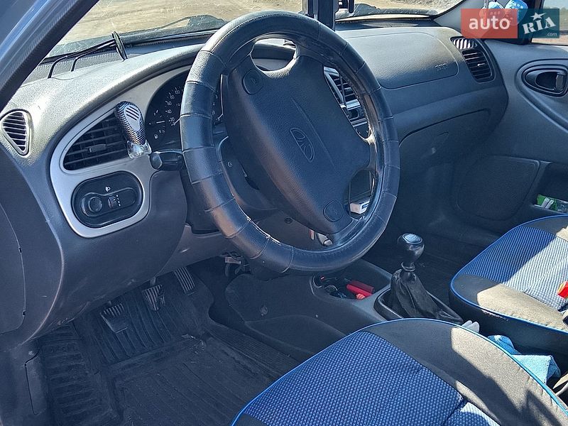 Седан Daewoo Lanos 2003 в Липовій Долині
