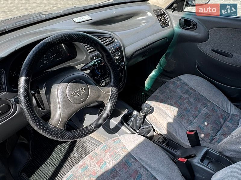 Седан Daewoo Lanos 2002 в Черкассах