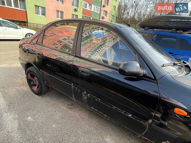 Седан Daewoo Lanos 2006 в Києві