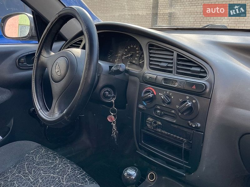 Седан Daewoo Lanos 2006 в Києві