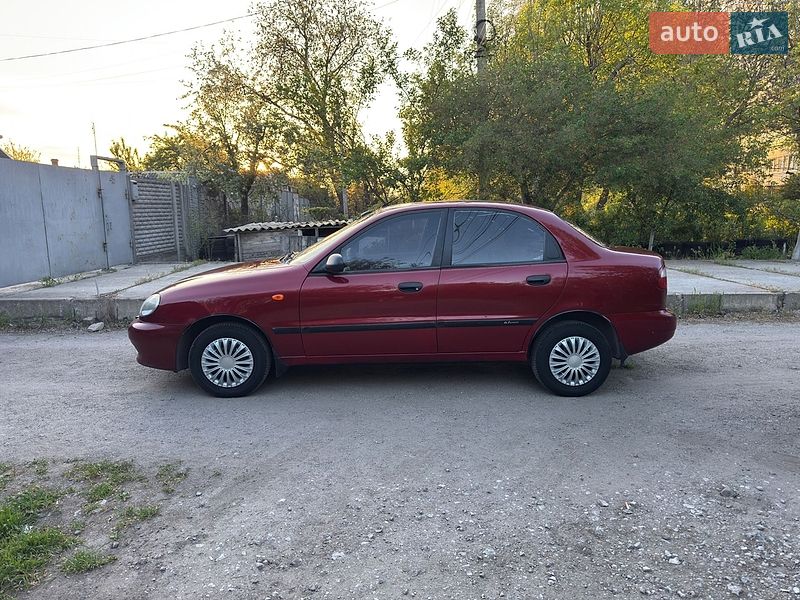 Седан Daewoo Lanos 2005 в Запорожье