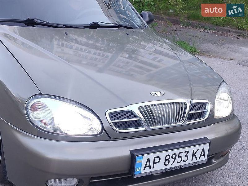 Седан Daewoo Lanos 2004 в Запоріжжі
