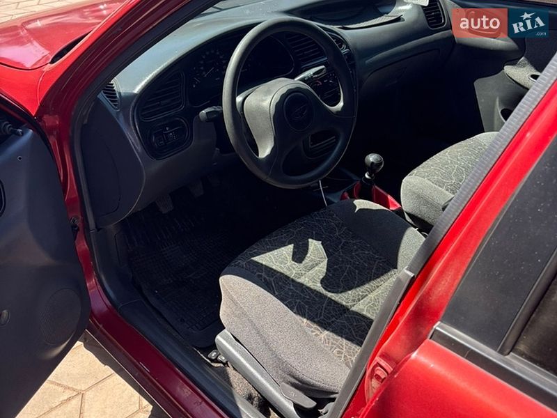 Седан Daewoo Lanos 2008 в Кривому Розі