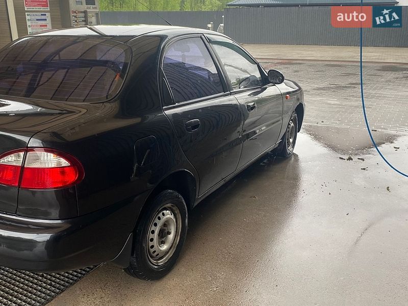Седан Daewoo Lanos 2008 в Березане