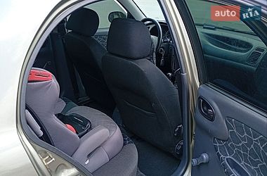 Седан Daewoo Lanos 2004 в Киеве