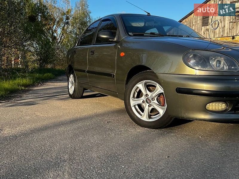 Седан Daewoo Lanos 2005 в Бородянке