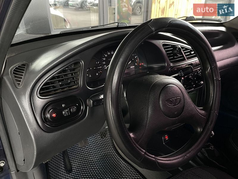 Седан Daewoo Lanos 2001 в Вінниці