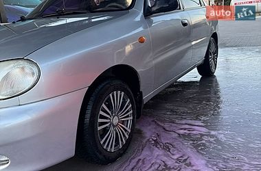 Седан Daewoo Lanos 2005 в Изе