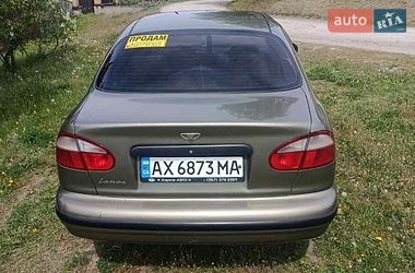 Седан Daewoo Lanos 2005 в Будах