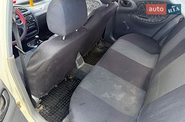 Седан Daewoo Lanos 2003 в Звенигородке