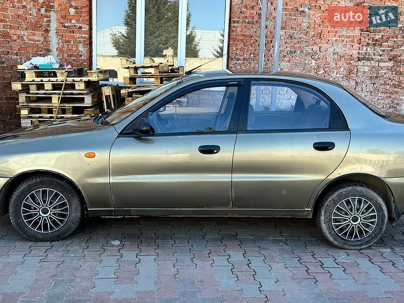 Седан Daewoo Lanos 2005 в Хмельницком