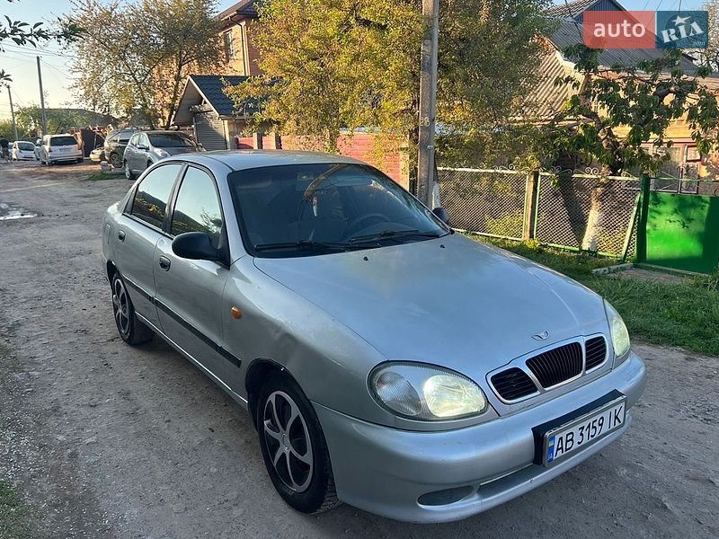 Седан Daewoo Lanos 2003 в Виннице