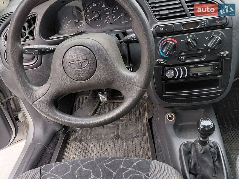 Седан Daewoo Lanos 2003 в Ивано-Франковске