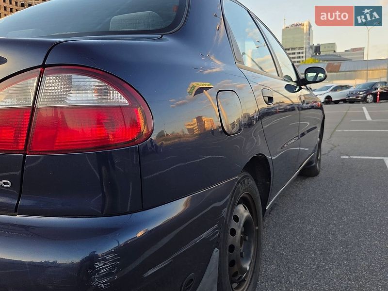 Седан Daewoo Lanos 2003 в Києві