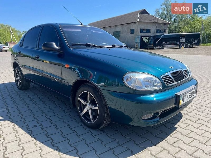 Седан Daewoo Lanos 2004 в Коломые