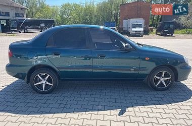 Седан Daewoo Lanos 2004 в Коломые