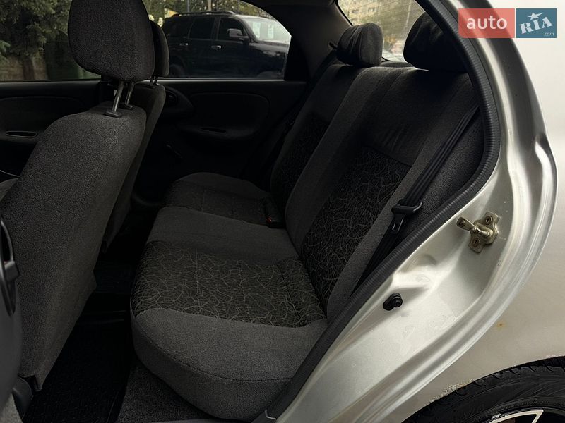 Седан Daewoo Lanos 2006 в Одессе