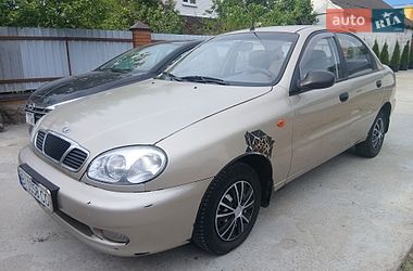 Седан Daewoo Lanos 2004 в Киеве