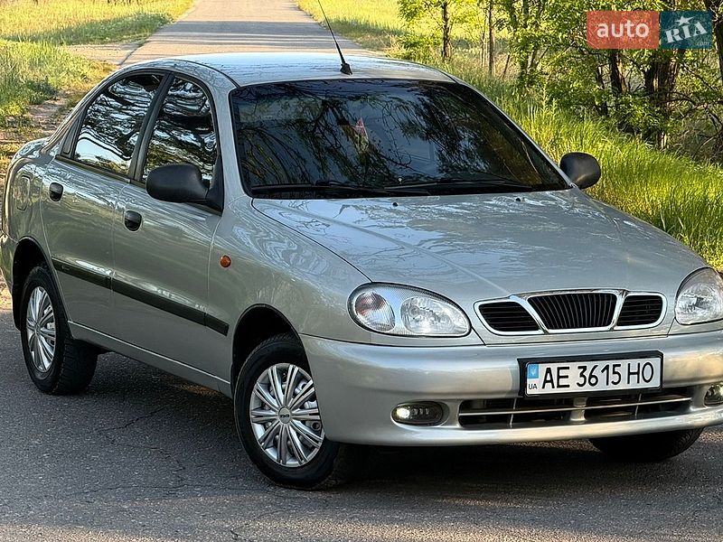 Седан Daewoo Lanos 2010 в Дніпрі