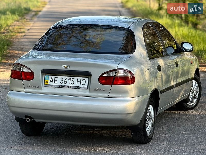 Седан Daewoo Lanos 2010 в Дніпрі