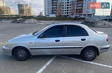 Седан Daewoo Lanos 2004 в Киеве