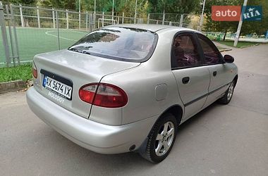 Седан Daewoo Lanos 2010 в Харькове