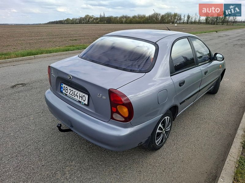 Седан Daewoo Lanos 2011 в Немирове