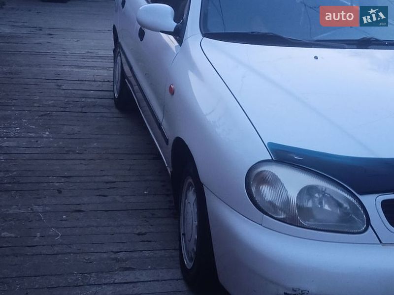 Седан Daewoo Lanos 2003 в Болграді