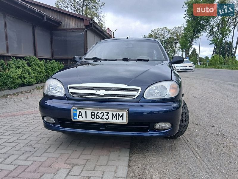 Седан Daewoo Lanos 2004 в Казатине