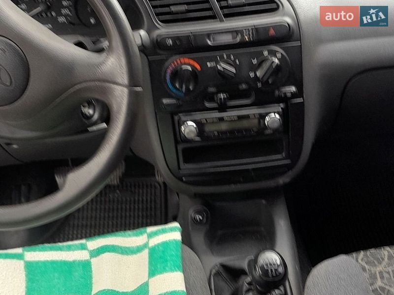 Седан Daewoo Lanos 2005 в Стрые